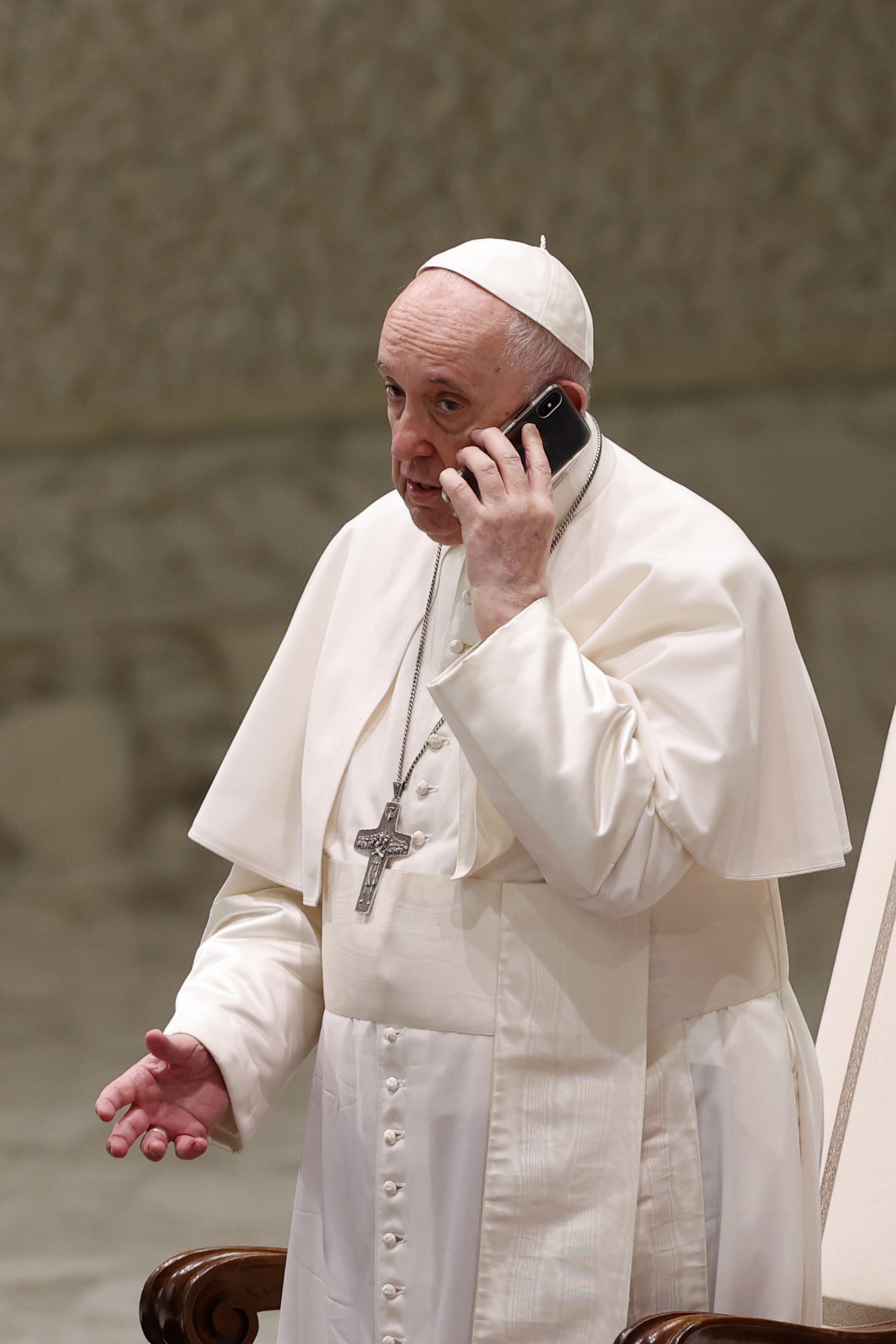 Holy calling: Pope Francis has phone chat during audience with public