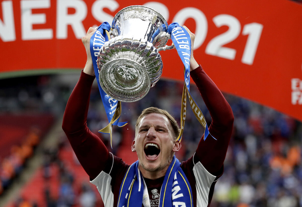 Leicester City's Marc Albrighton celebrates with the trophy after winning the Emirates FA Cup
