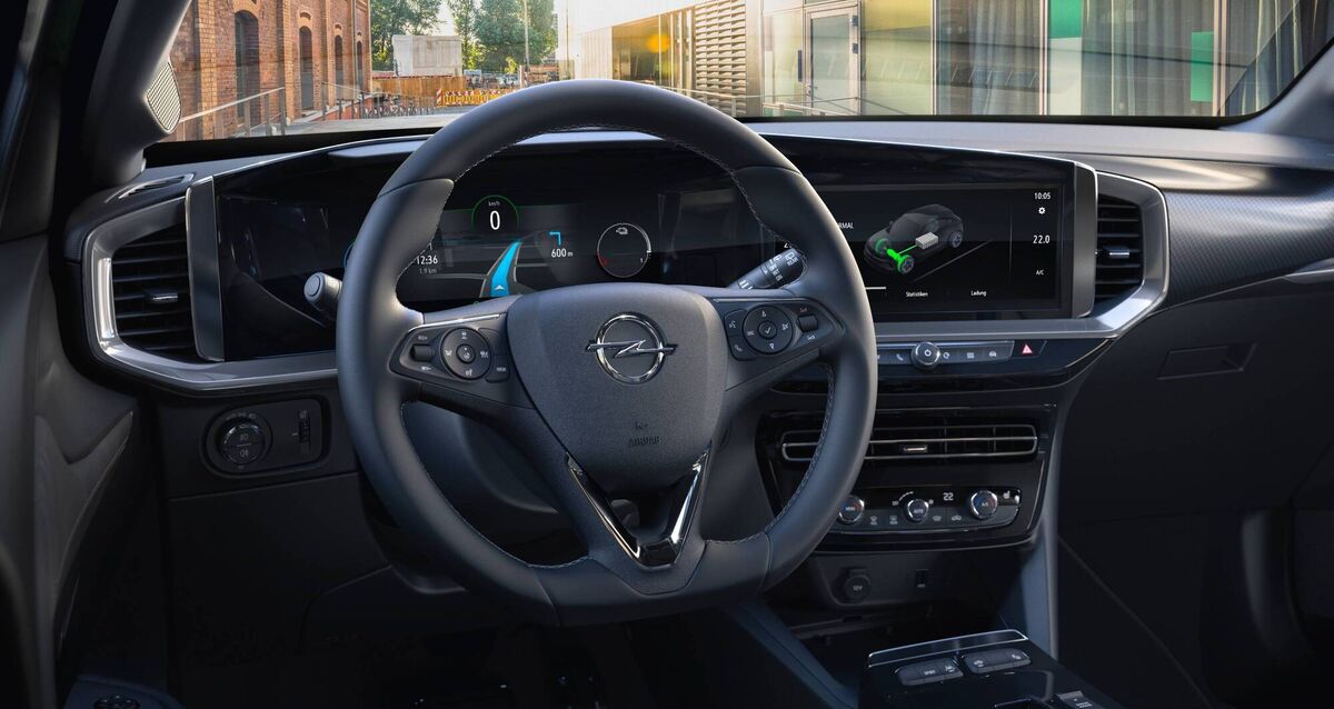 Whether you drove like your grannie or Lewis Hamilton, it did not appear to matter, the Mokka still seemed to use up more juice than it was supposed to