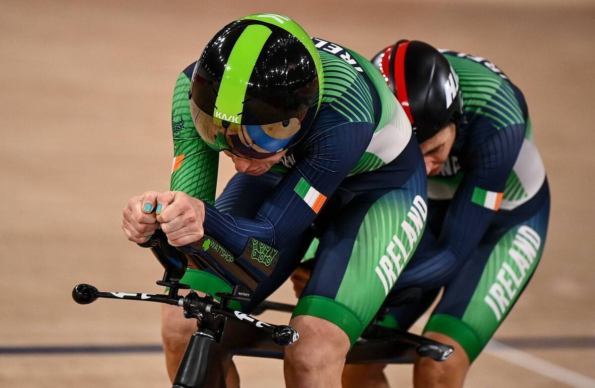 28 August 2021; Katie-George Dunlevy and Eve McCrystal of Ireland on their way to winning silver in the Women's B 3000 metre Individual Pursuit final at the Izu Velodrome on day four during the Tokyo 2020 Paralympic Games in Shizuoka, Japan. Photo by David Fitzgerald/Sportsfile 28 August 2021; Katie-George Dunlevy and Eve McCrystal of Ireland on their way to winning silver in the Women's B 3000 metre Individual Pursuit final at the Izu Velodrome on day four during the Tokyo 2020 Paralympic Games in Shizuoka, Japan. Photo by David Fitzgerald/Sportsfile