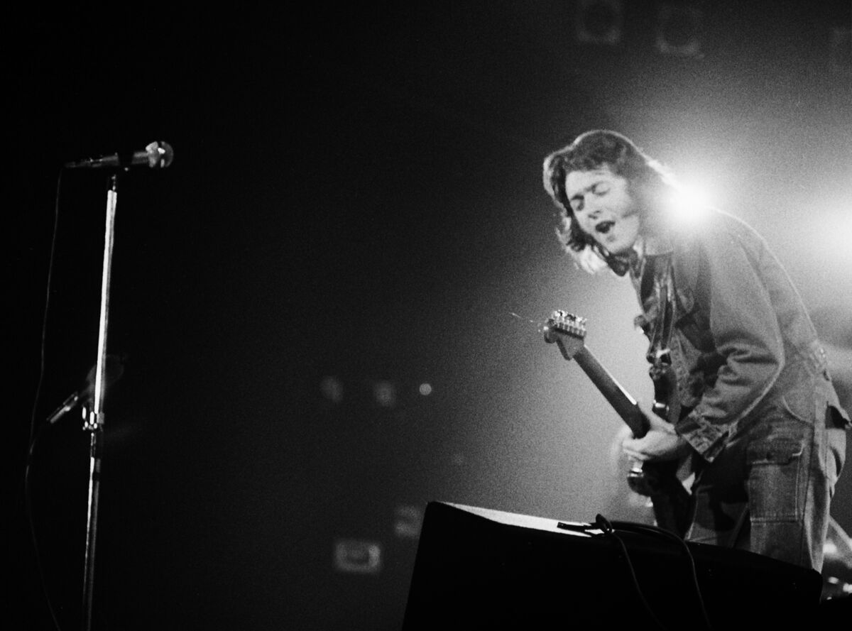 Rory Gallagher on stage in Rotterdam, Netherlands in 1974. Photo: Gijsbert Hanekroot/Redferns