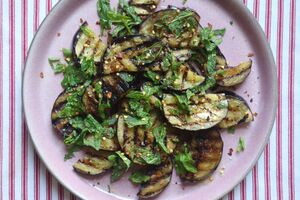 Aubergine with honey and mint