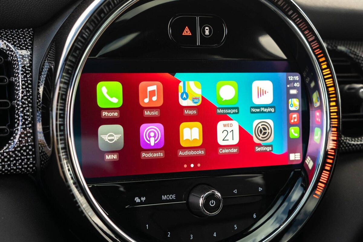 The round 8.8” infotainment screed used to seem impossibly large when the Mini emerged first, but by today’s standards where larger and bigger table-esque screens are de rigeur, appears to have shrunk.