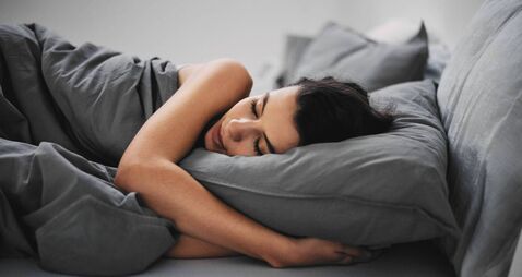 Norovirus: What is the winter vomiting bug and how do we treat it? 