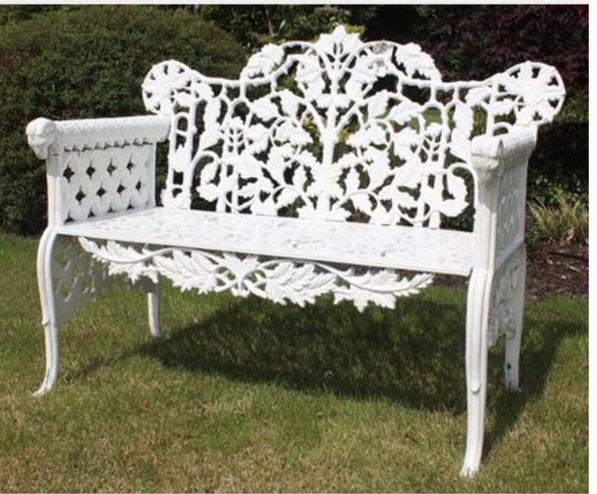 A garden bench at Hegarty's online sale.