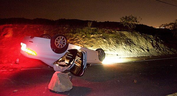 California quake causes minor damage