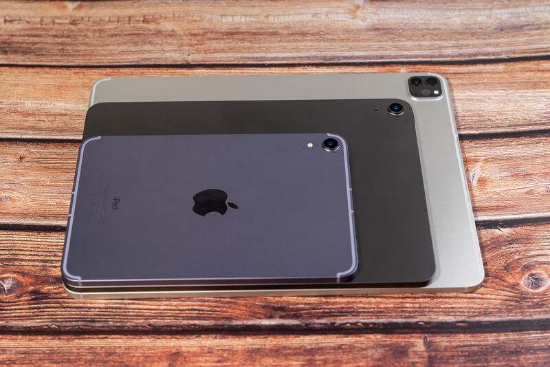 iPad mini on top of iPad Air and iPad Pro 12.9 for size comparison. iPad mini on top of iPad Air and iPad Pro 12.9 for size comparison.