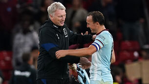 <p>West Ham United manager David Moyes and Mark Noble celebrate the win over Man Utd in the Carabao Cup</p>