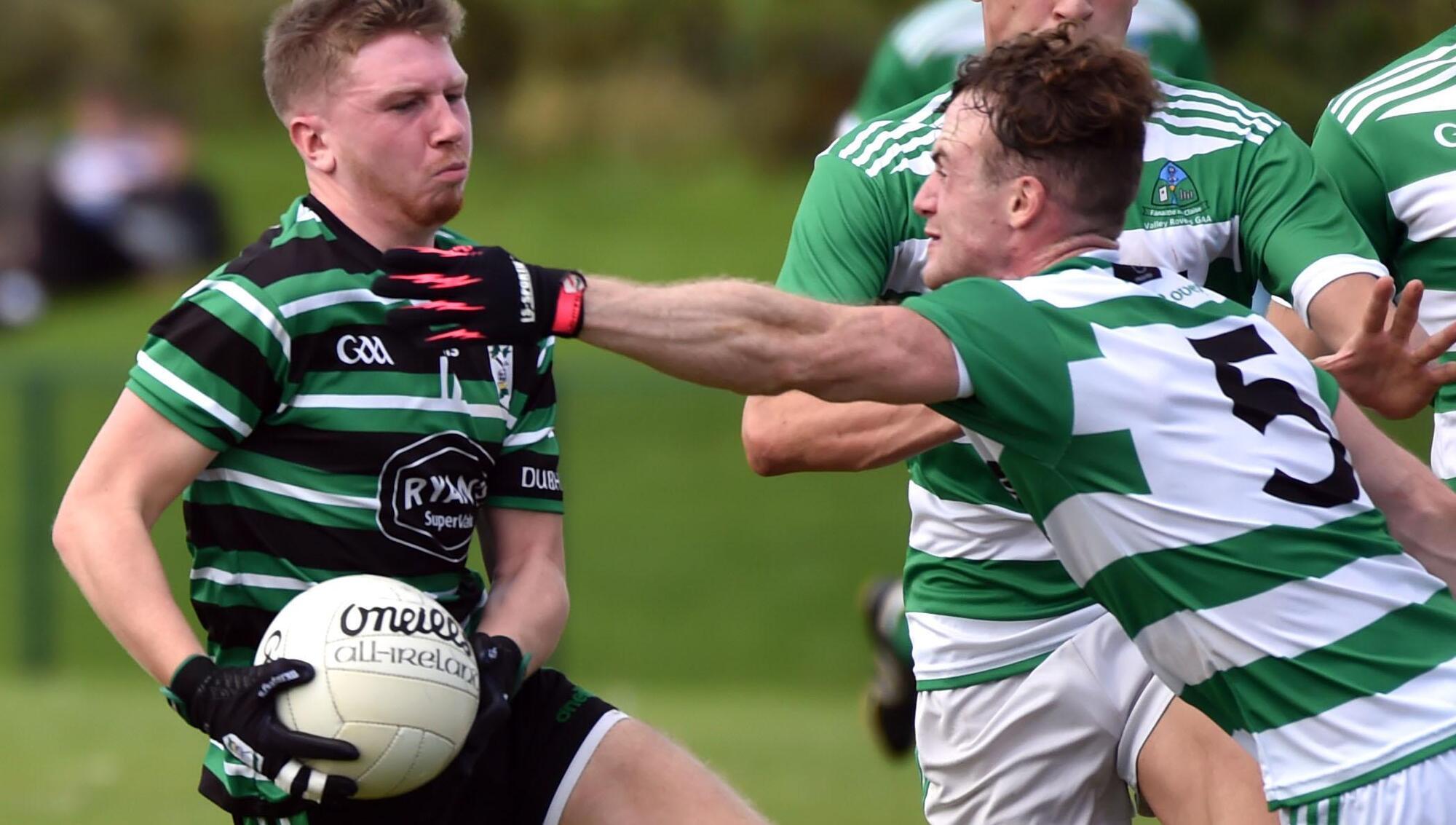 14-man Douglas dig deep for second win 