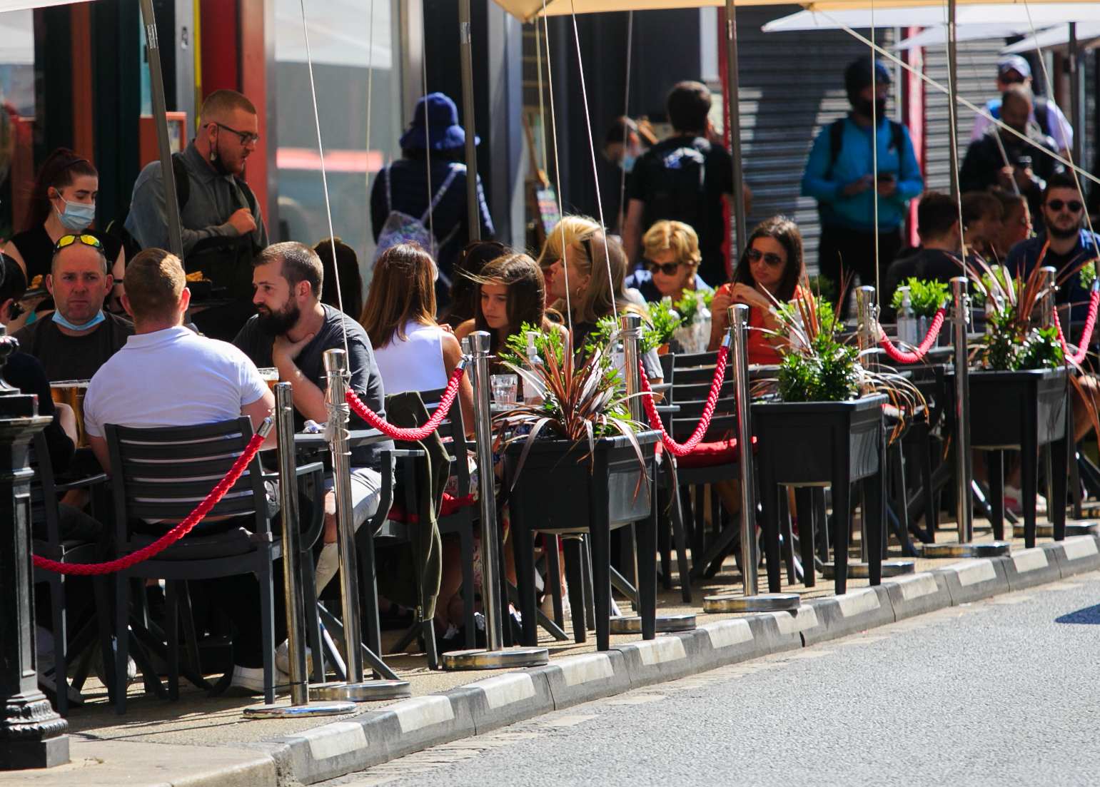 Expansion of work visa system would help combat hospitality staffing problems, says RAI