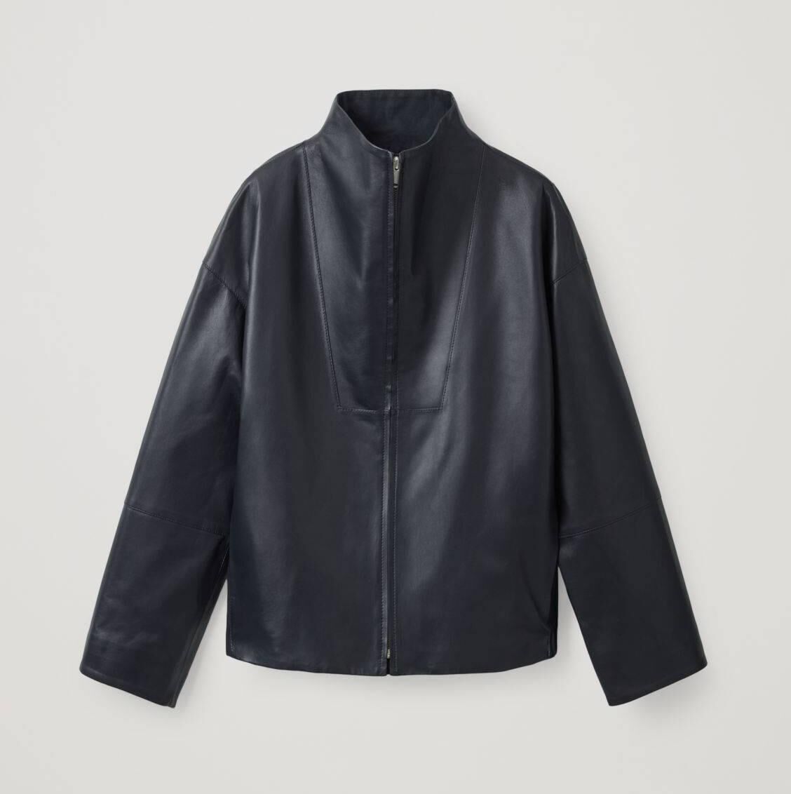 COS, €350