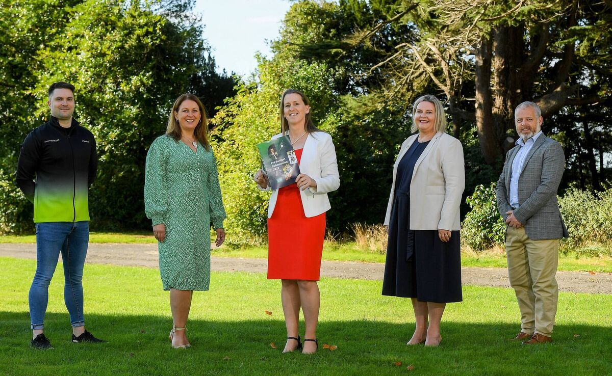 Mary O'Connor, centre, CEO of the Federation of Irish Sport, with, from left, Ciaran Gallagher, CEO of Gymnastics Ireland, Sinead McNulty, CEO of the Camogie Association, Michelle Carpenter, CEO of Rowing Ireland, and Graham Russell, Head of Sports Unit at Louth County Council. Picture: Matt Browne/Sportsfile