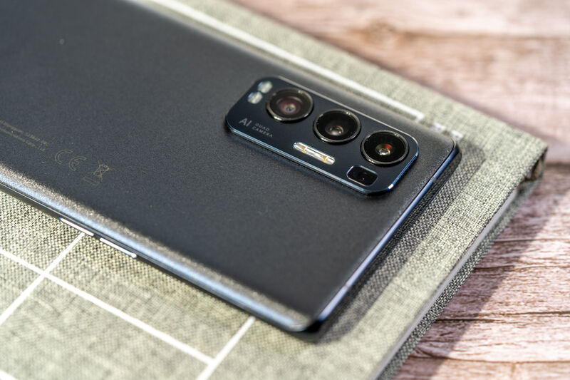 Oppo Find X3 Neo 5G, the non-pro that's high on performance and