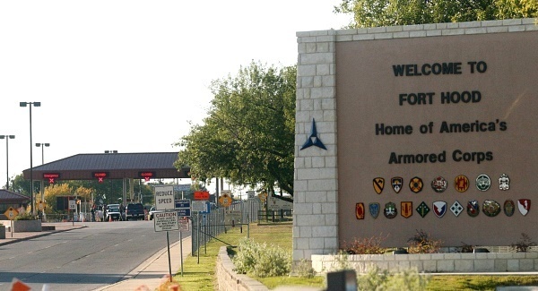 Gunman who shot three before killing himself served in Iraq