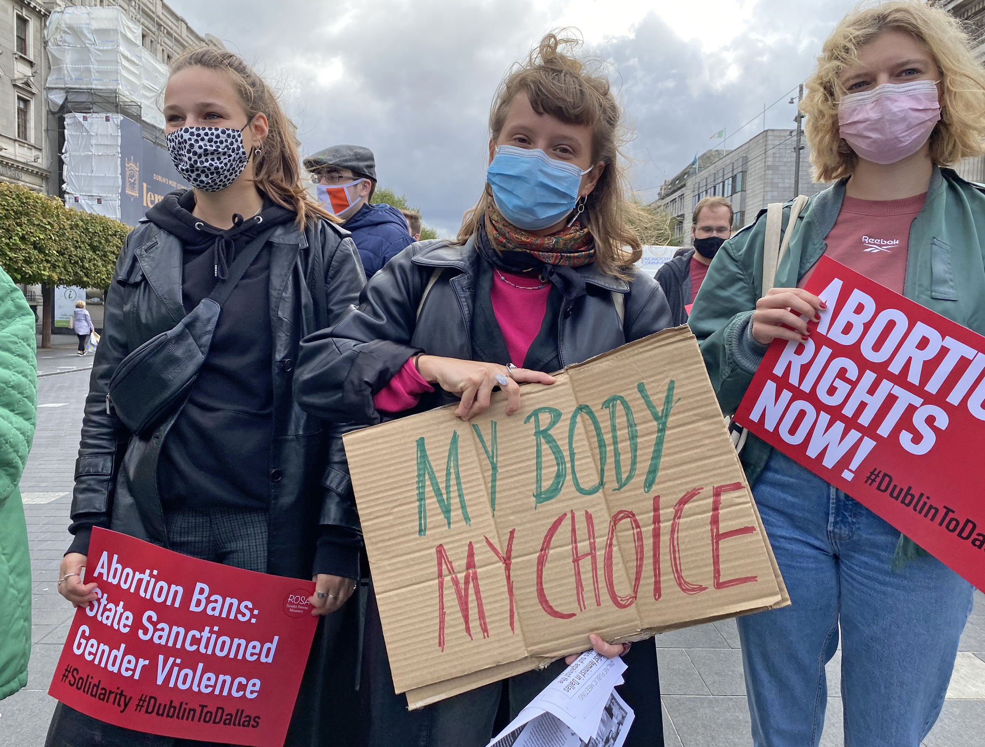 ‘We know your fight’: Irish protestors gather to oppose Texan abortion law