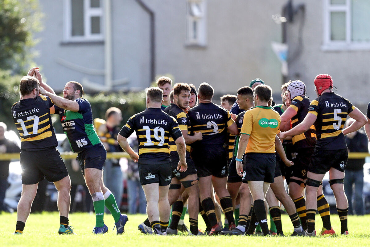 Tempers flare between Young Munster and Ballynahinch during the AIL opener. Picture: INPHO/Laszlo Geczo Tempers flare between Young Munster and Ballynahinch during the AIL opener. Picture: INPHO/Laszlo Geczo