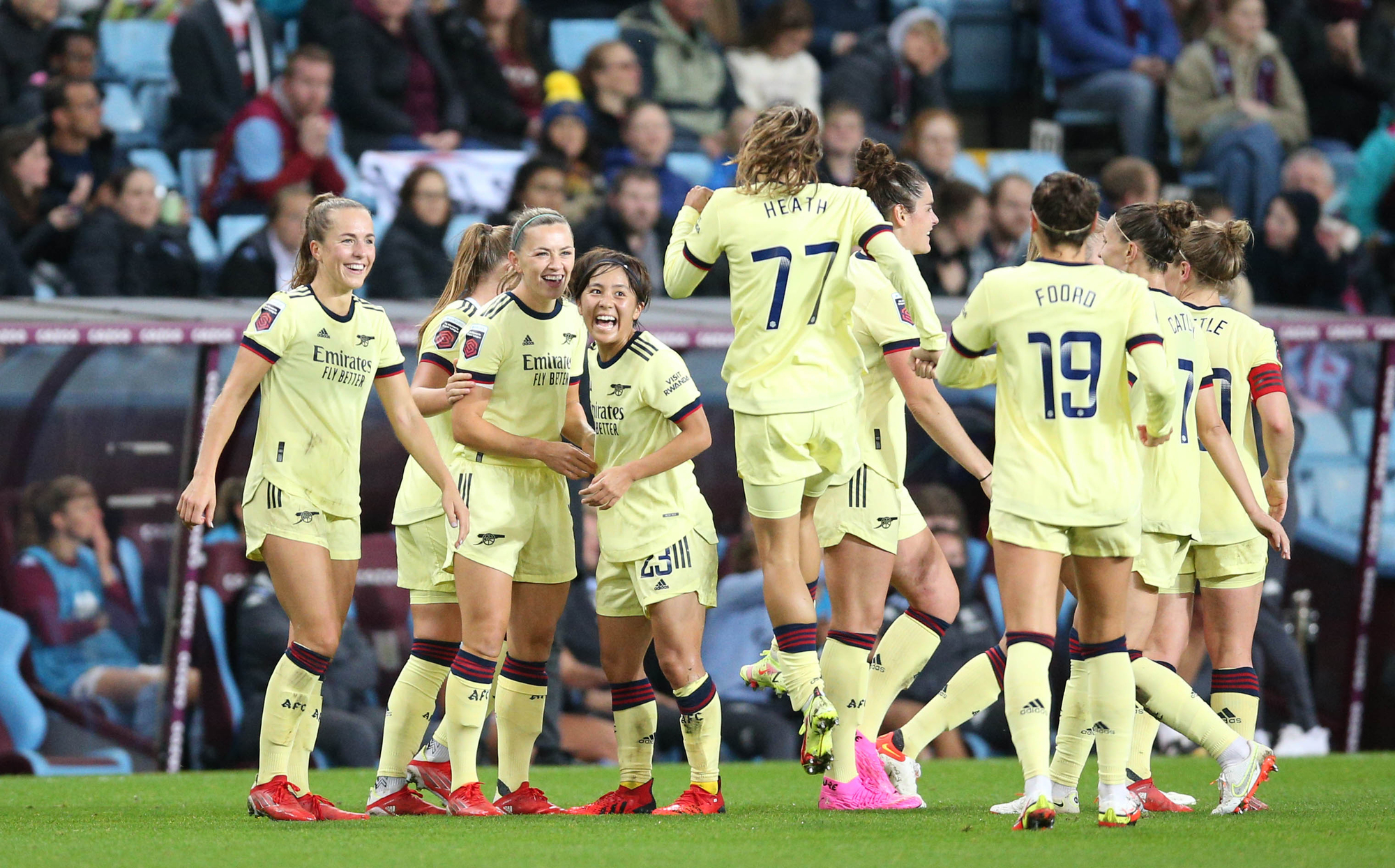 Watch: Katie McCabe hits stunner as Arsenal ladies continue good form