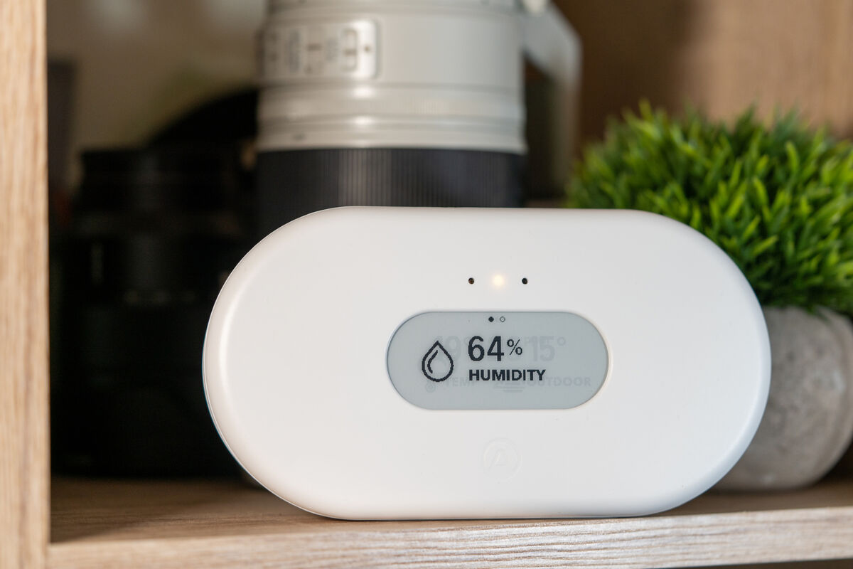 Airthings View Plus displaying humidity. Photo: Noel Campion. Airthings View Plus displaying humidity. Photo: Noel Campion.