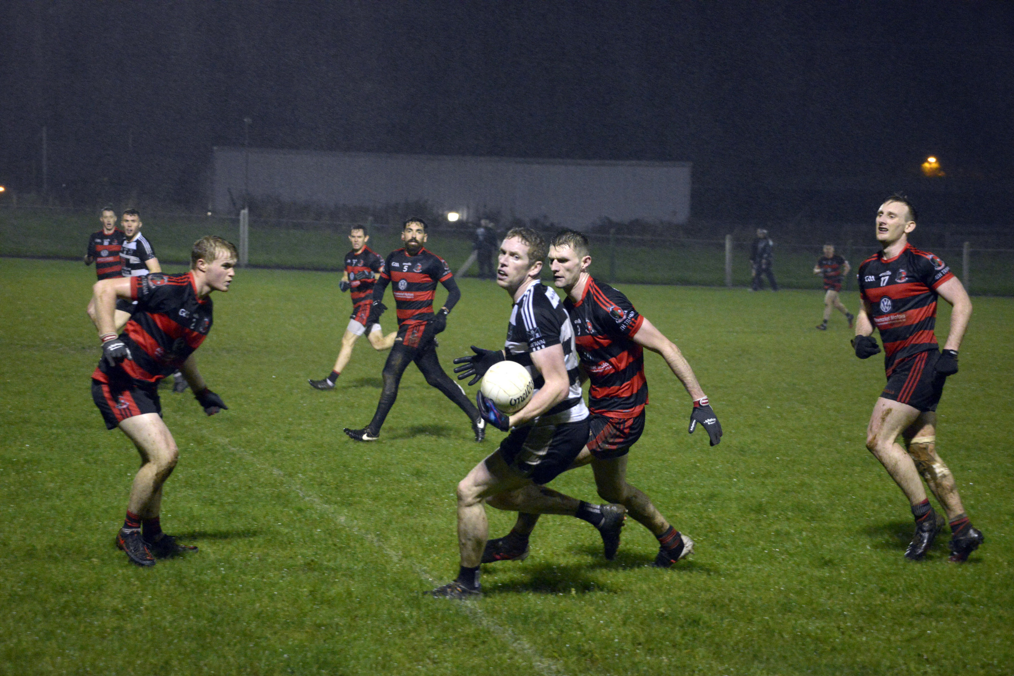 Kevin O’Sullivan’s knockout punch shocks Castletownbere as Newmarket complete comeback