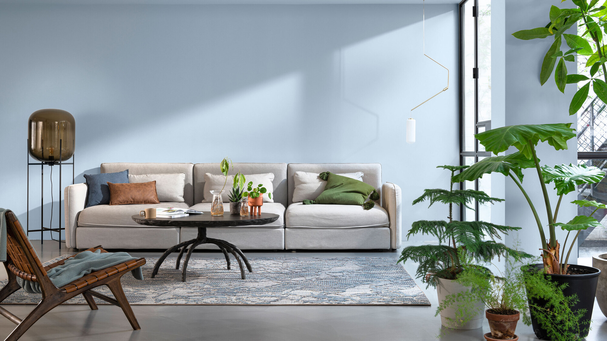 Finding the right colour for your walls should always aim for a physical test with real paint. Still using augmented reality (AI) apps of your phone can give hone the palette with ease. Dulux, Colour of the Year 2022, Bright Skies.