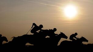 <p>Last time out, when making her debut on this surface and being stepped up to six furlongs for the first time, she was keen through her race and thus had little left in the finish</p>