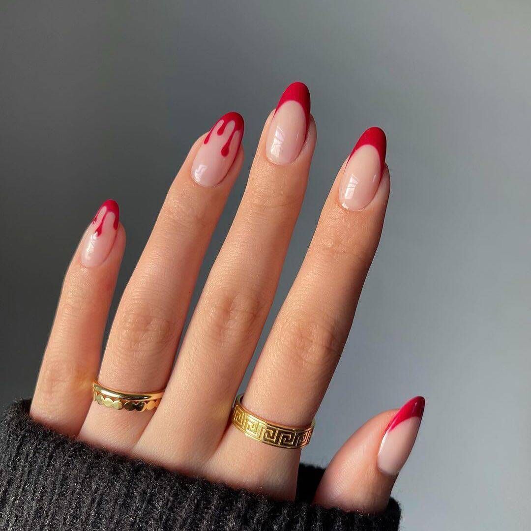 French drip nails Picture: @heluviee / Instagram 