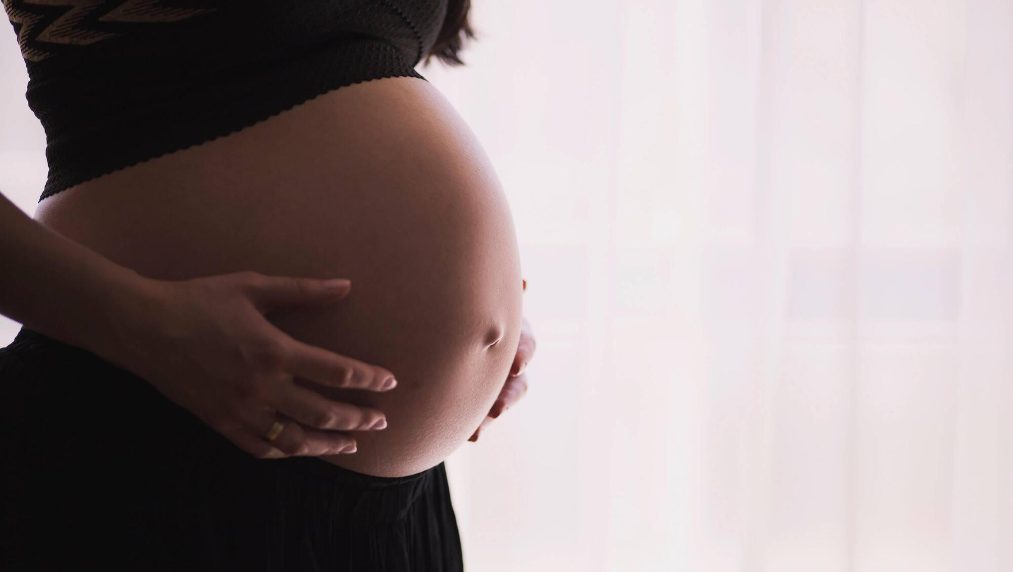 'Striking' rise in pregnant women in ICU for Covid treatment