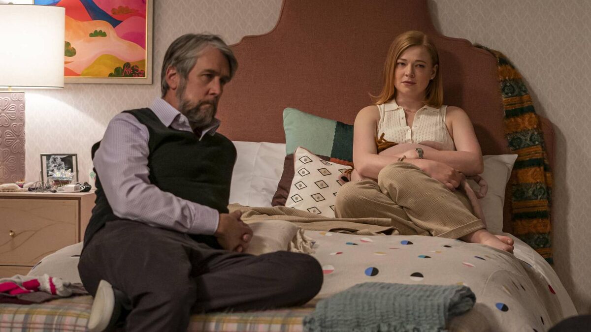  Sarah Snook as Shiv Roy, and Alan Ruck as Connor Roy in Succession. 