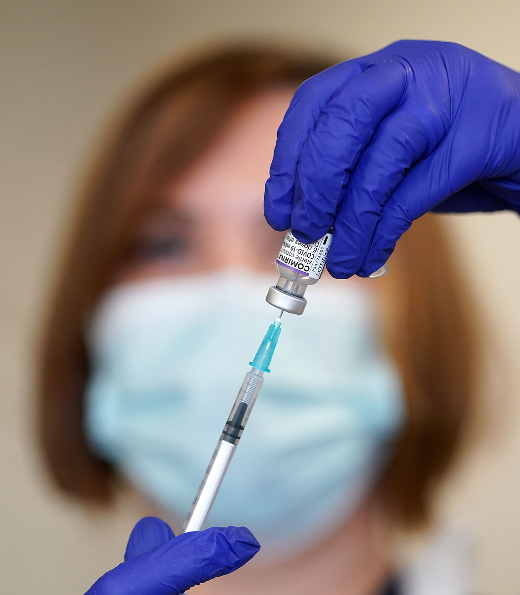 The plan to extend the vaccine booster programme to all over-60s is included in the current positive ranking. The plan to extend the vaccine booster programme to all over-60s is included in the current positive ranking.
