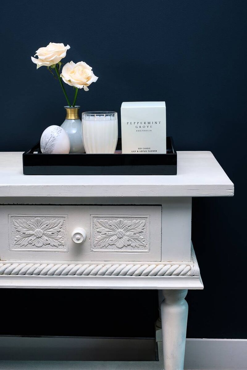 Peppermint Grove offers scented candles and home fragrances inspired by Australia. 