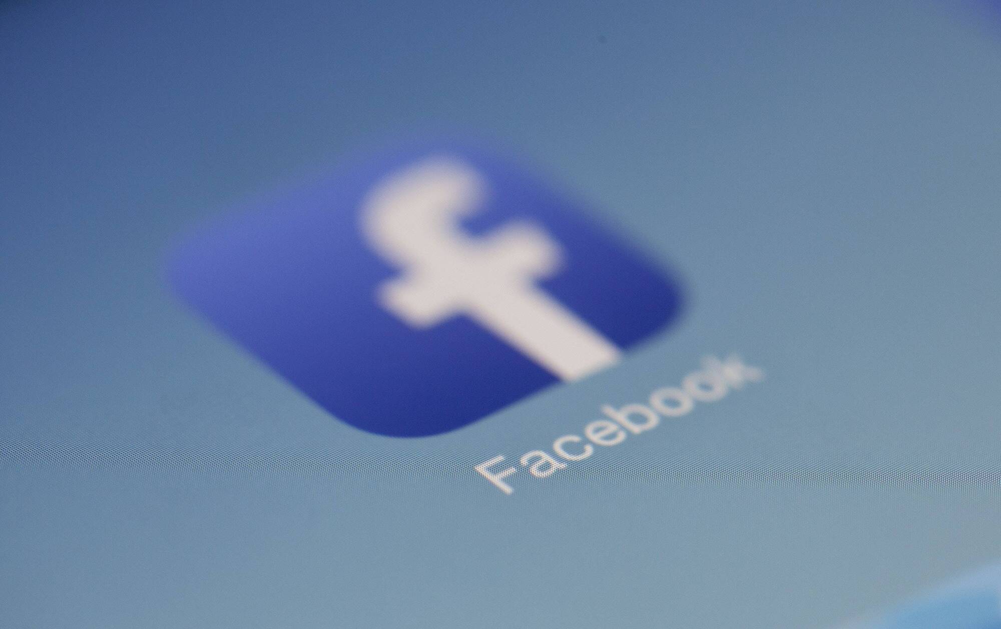Cork man admits 'inappropriate' Facebook messaging but denies child sex exploitation