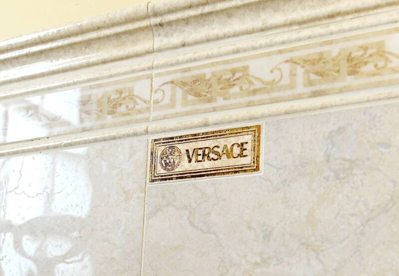 Does exactly what it says on the ....tiles