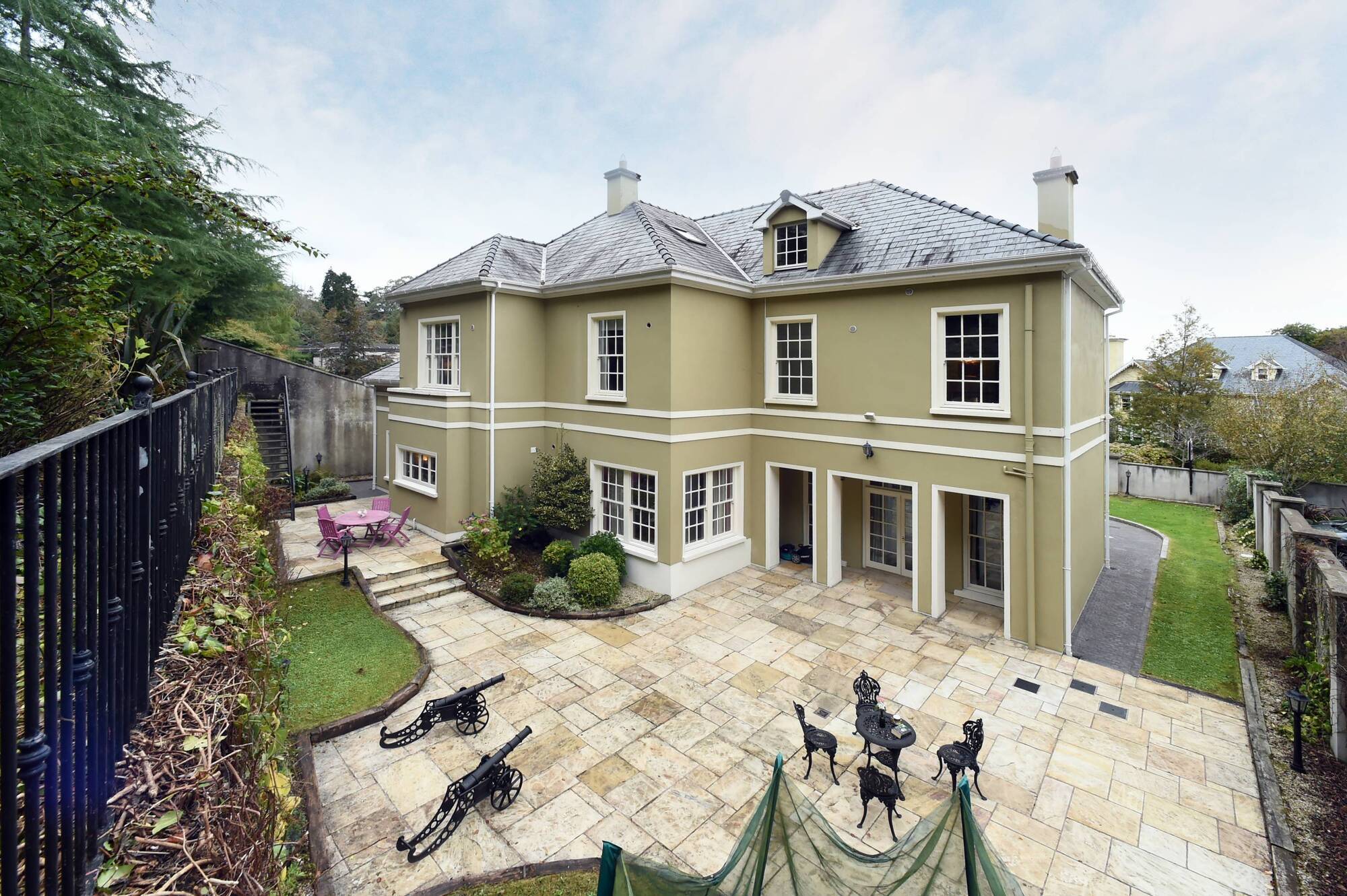 €1.295m modern Douglas mansion bookended by an attic gym and a basement wine cellar