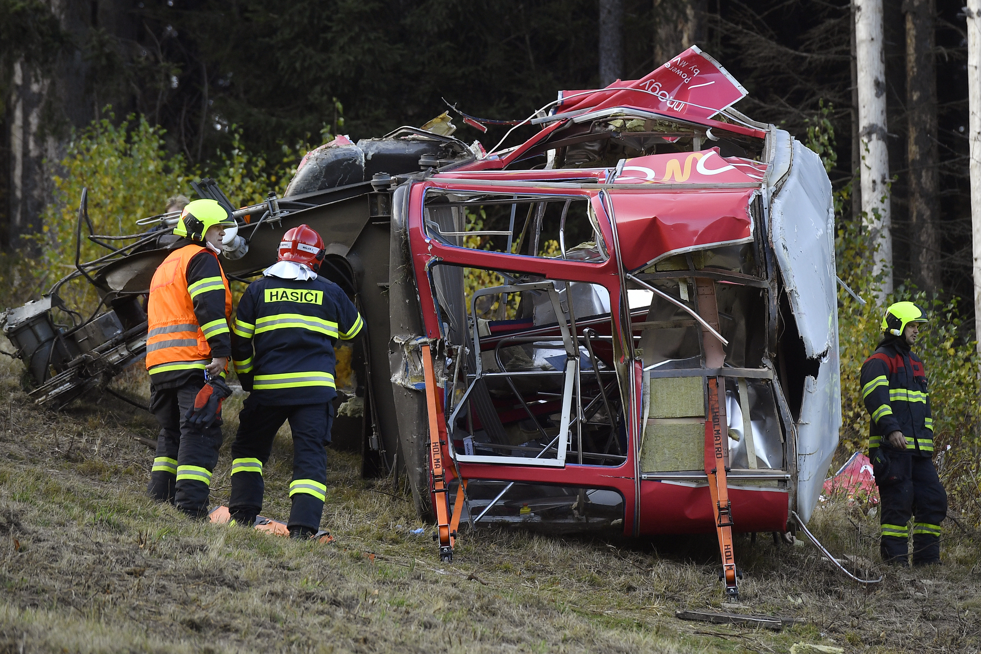 Staff member killed as cable car crashes in Czech Republic