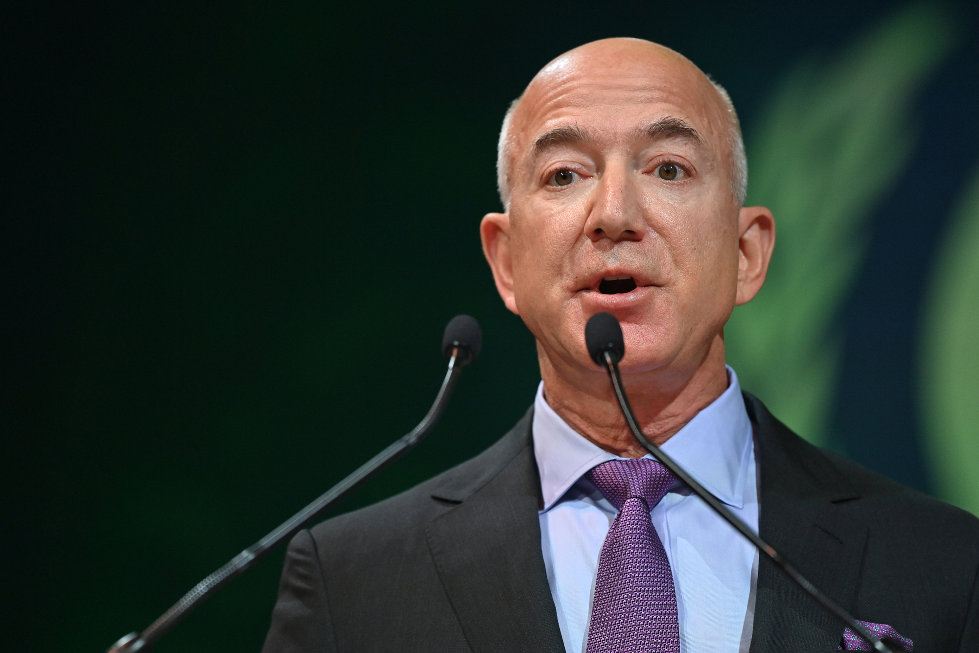 Amazon founder Jeff Bezos pledges €1.72bn for land restoration in Africa