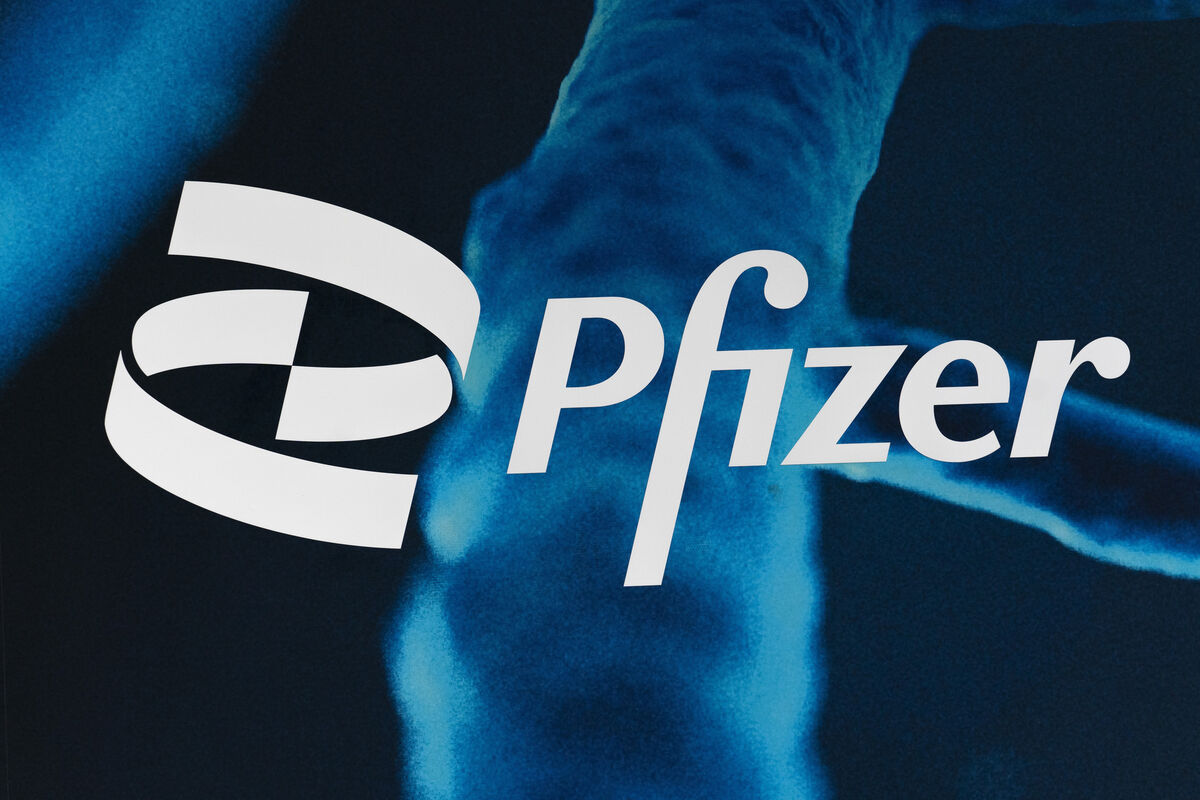 Pfizer said it will ask the FDA and international regulators to authorise its pill as soon as possible. File Picture: Mark Lennihan/AP Pfizer said it will ask the FDA and international regulators to authorise its pill as soon as possible. File Picture: Mark Lennihan/AP