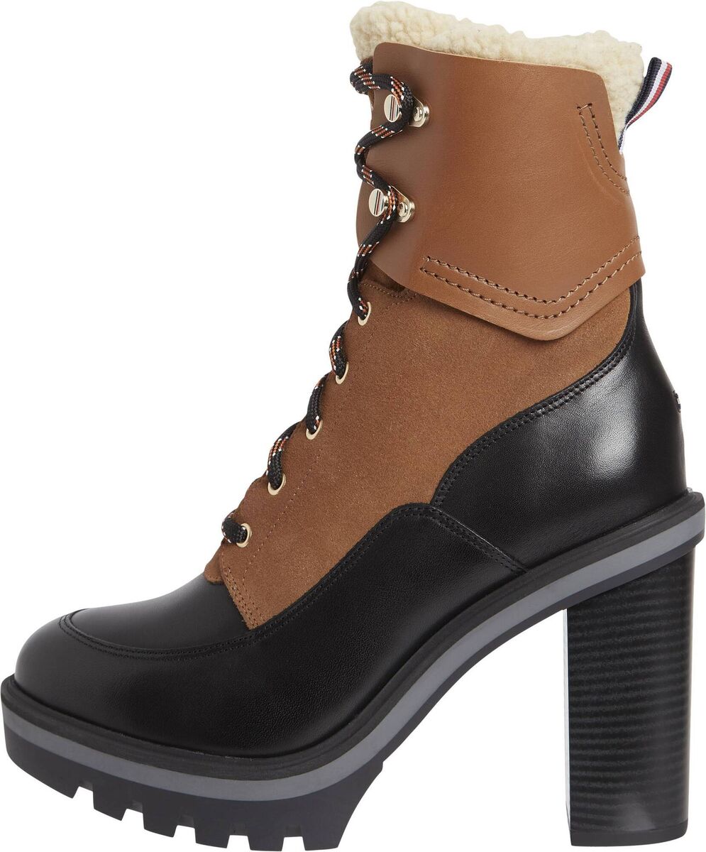 Warmlined boot, €179.90, Tommy Hilfiger Warmlined boot, €179.90, Tommy Hilfiger