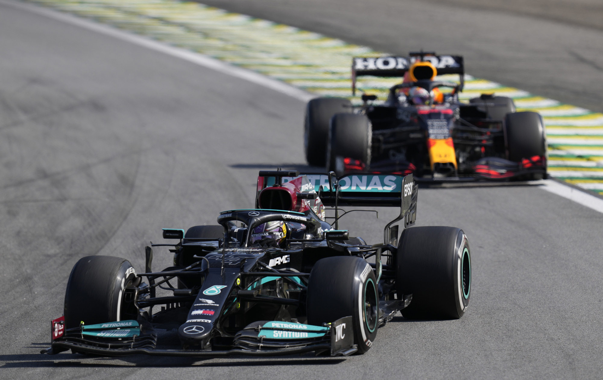 Lewis Hamilton produces brilliant display to win Brazilian Grand Prix