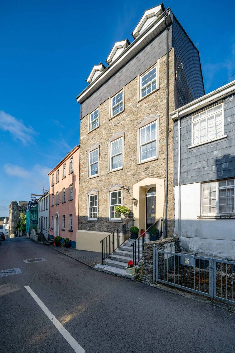 High, and mighty: 15 Cork Street Kinsale is a fully reworked period townhouse with a €895,000 AMV High, and mighty: 15 Cork Street Kinsale is a fully reworked period townhouse with a €895,000 AMV
