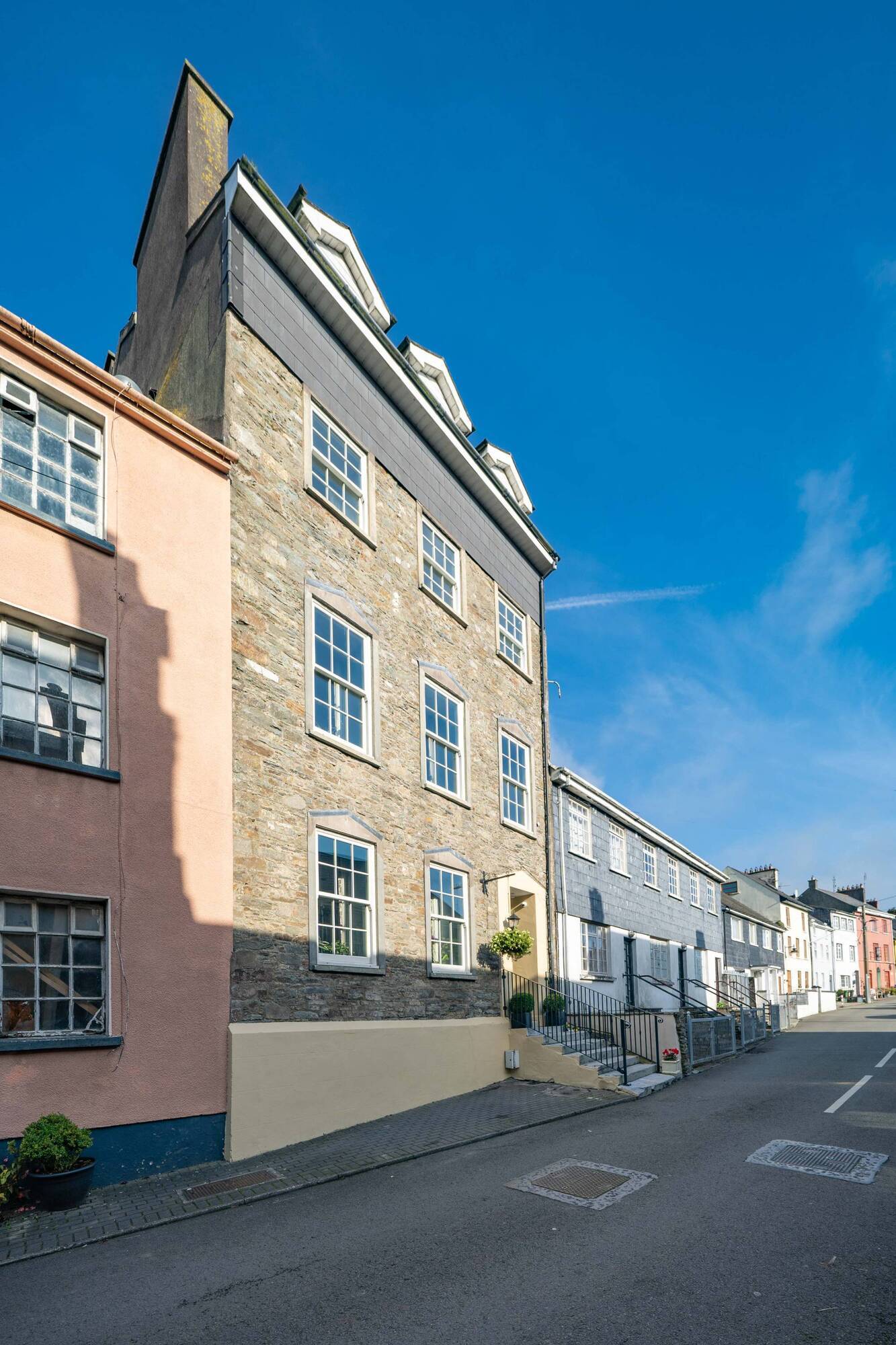 Go High and Mighty in €895k period Kinsale townhouse