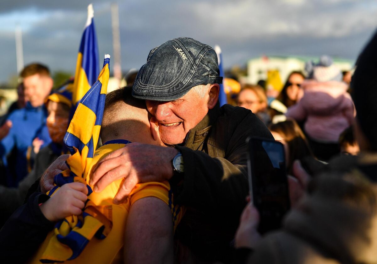 Knockmore captain David McHale celebrates with his father Paddy. Photo by Piaras Ó Mídheach/Sportsfile Knockmore captain David McHale celebrates with his father Paddy. Photo by Piaras Ó Mídheach/Sportsfile