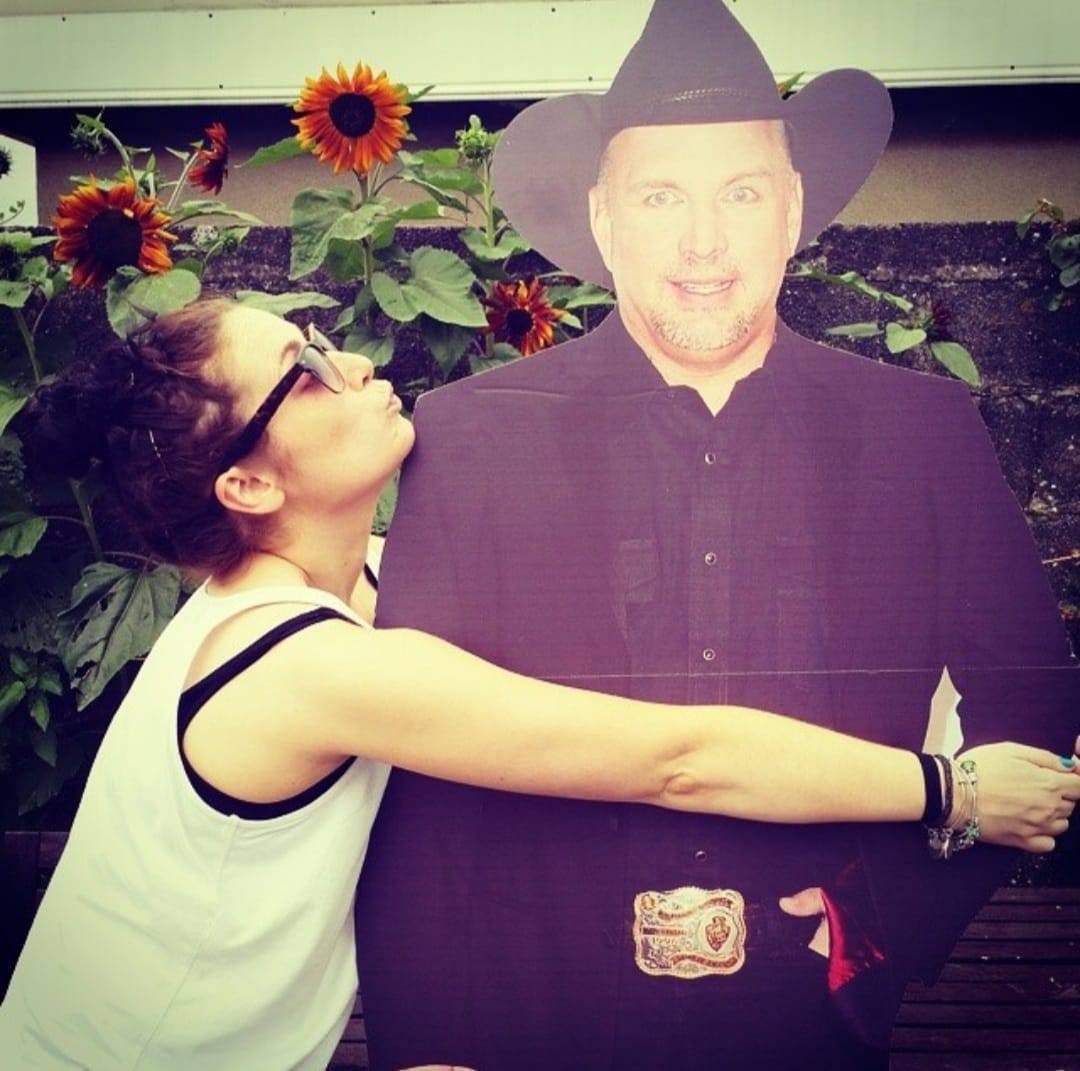 'I've been a superfan since I was little and this is the first time I'll get to see Garth Brooks'