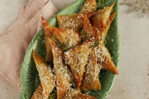 Fried mushroom filo tarts
