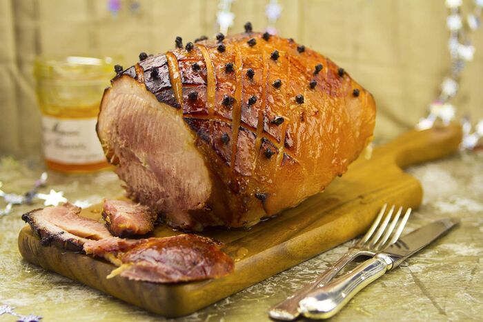 Glazed Christmas ham