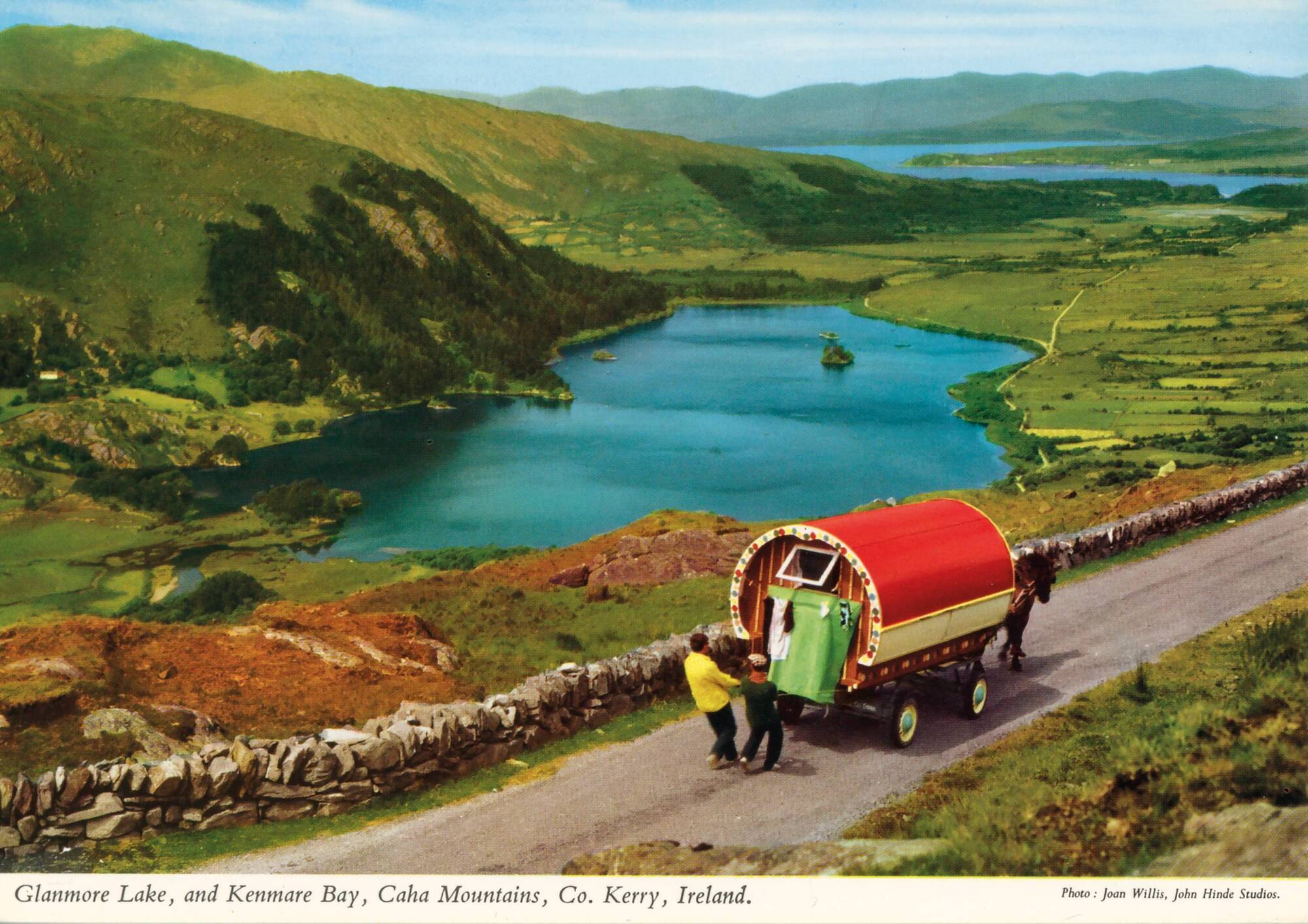 Book review: Recapturing over 120 of John Hinde's scenic snaps of Ireland