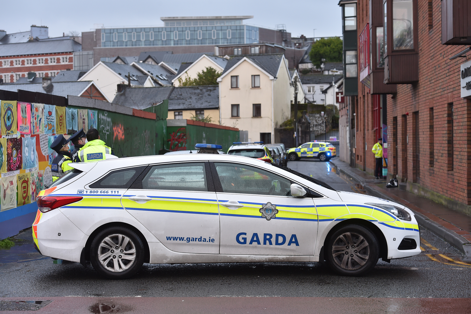 Woman falls from balcony in Cork city centre
