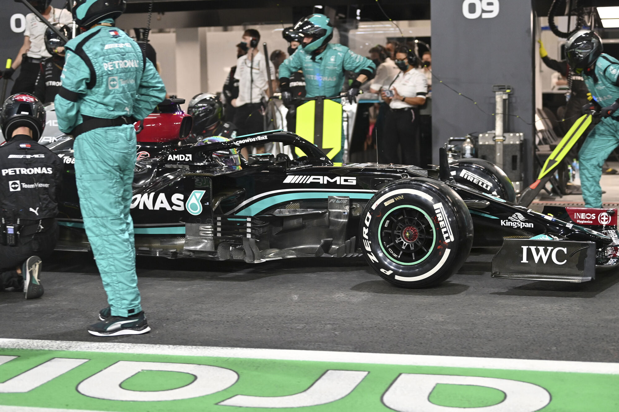 Kingspan drops week-old sponsorship deal with Mercedes F1 after Grenfell outcry