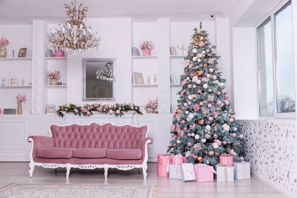 Pretty Pastels, think baby blues and soft pinks