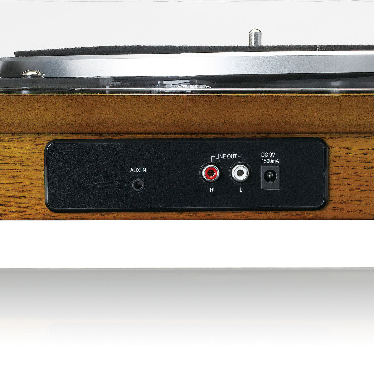 The Lenco LS-55 turntable with AUX in and phono line out. Pic: Lenco.