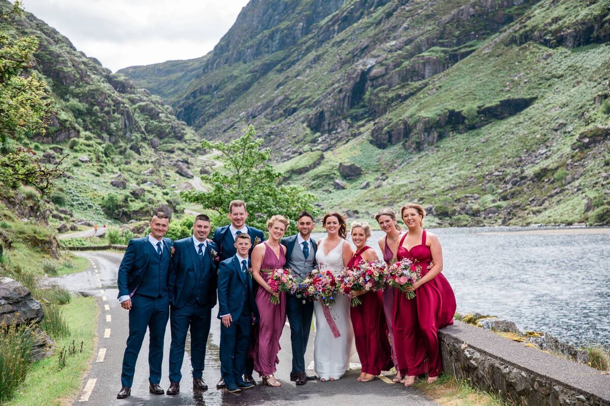 Meagan Coleman-Horgan and Owen Browne with their wedding party